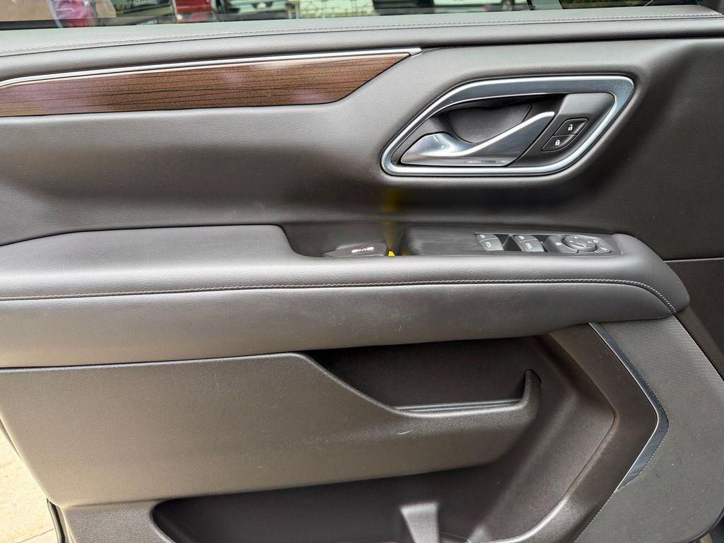 used 2021 GMC Yukon car, priced at $41,900