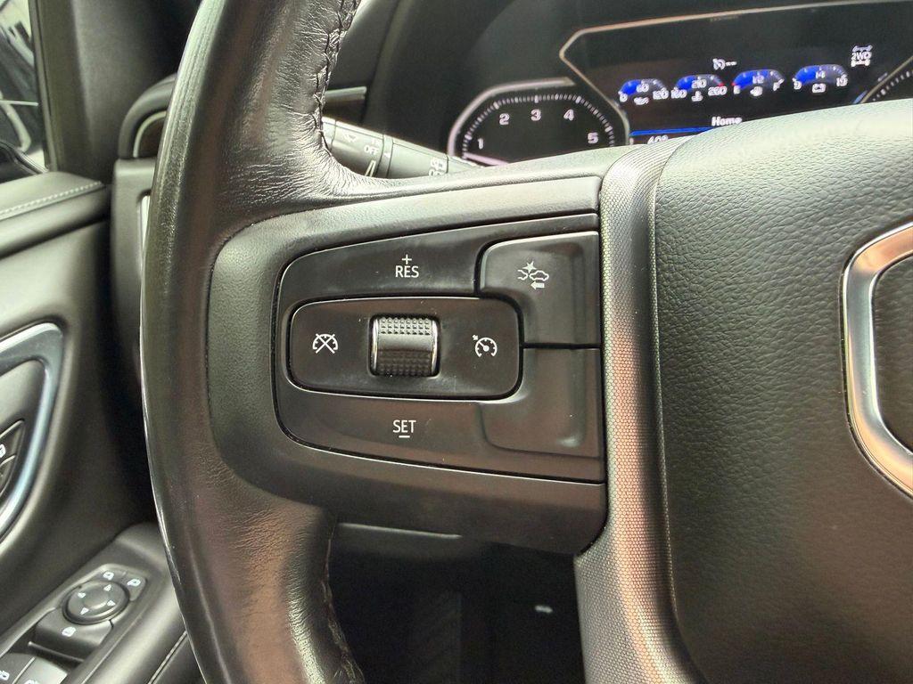 used 2021 GMC Yukon car, priced at $41,900
