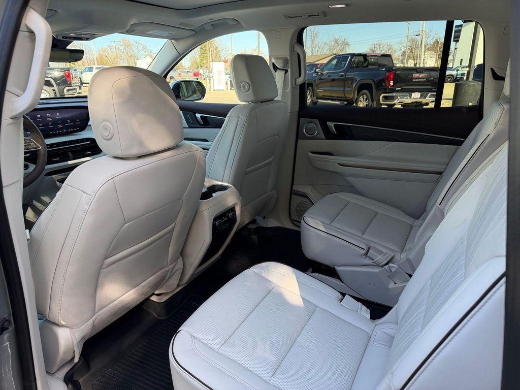 new 2026 Buick Enclave car, priced at $62,755