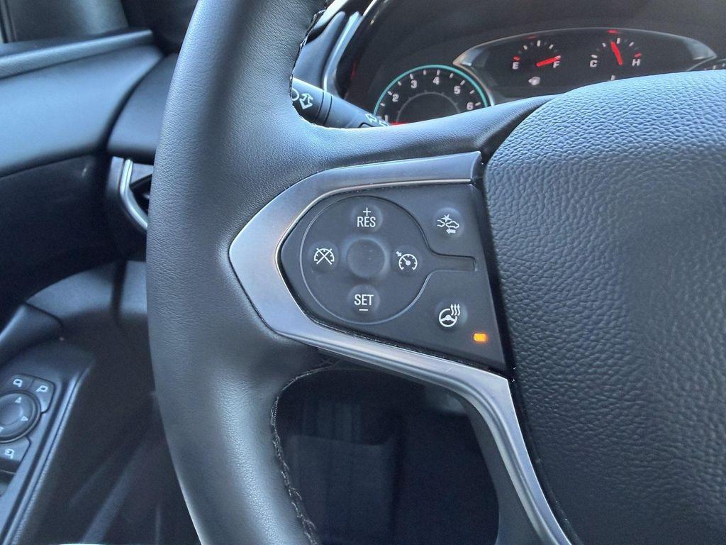 used 2023 Chevrolet Traverse car, priced at $29,500