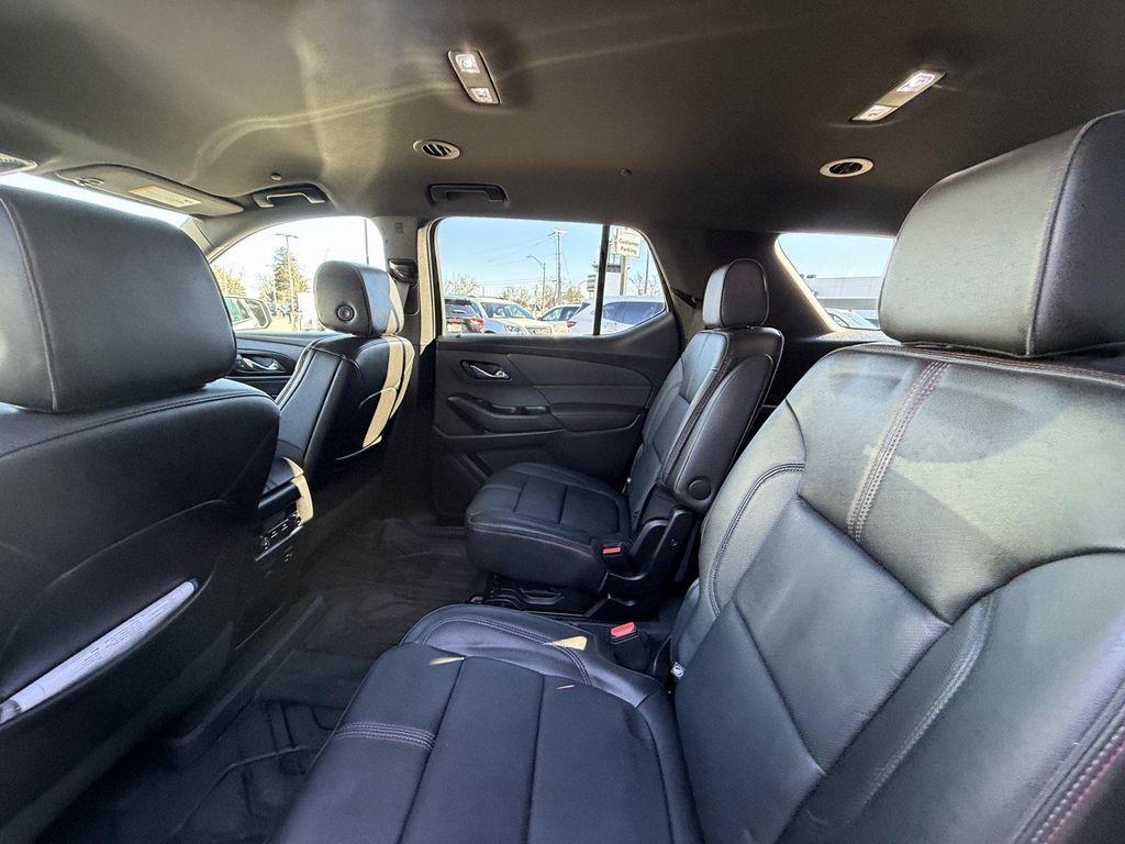 used 2023 Chevrolet Traverse car, priced at $29,500