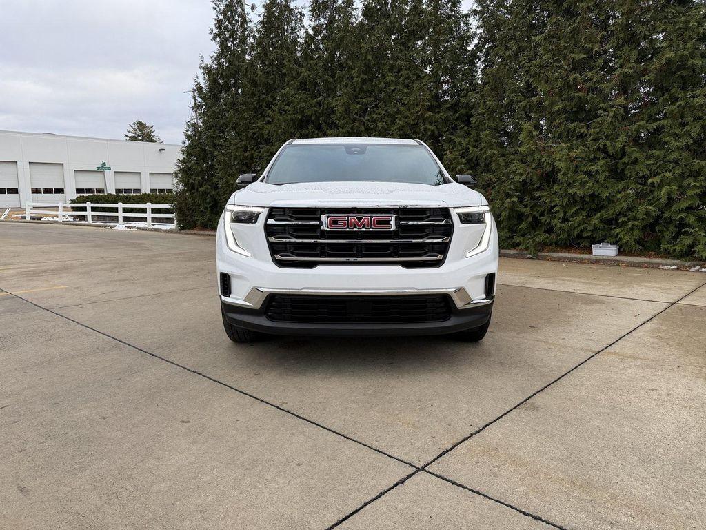 used 2025 GMC Acadia car, priced at $31,800
