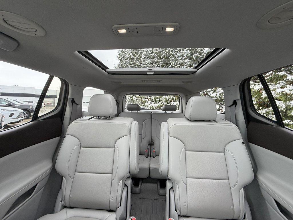 used 2021 GMC Acadia car, priced at $20,400