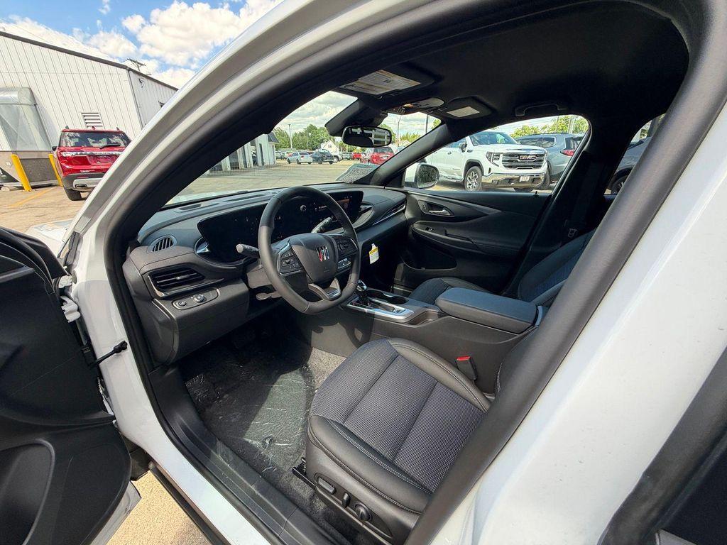 new 2026 Buick Envista car, priced at $26,252