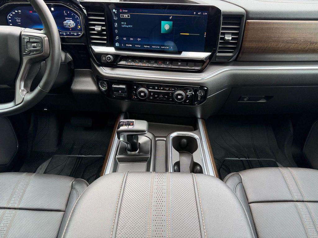 used 2023 Chevrolet Silverado 1500 car, priced at $45,900