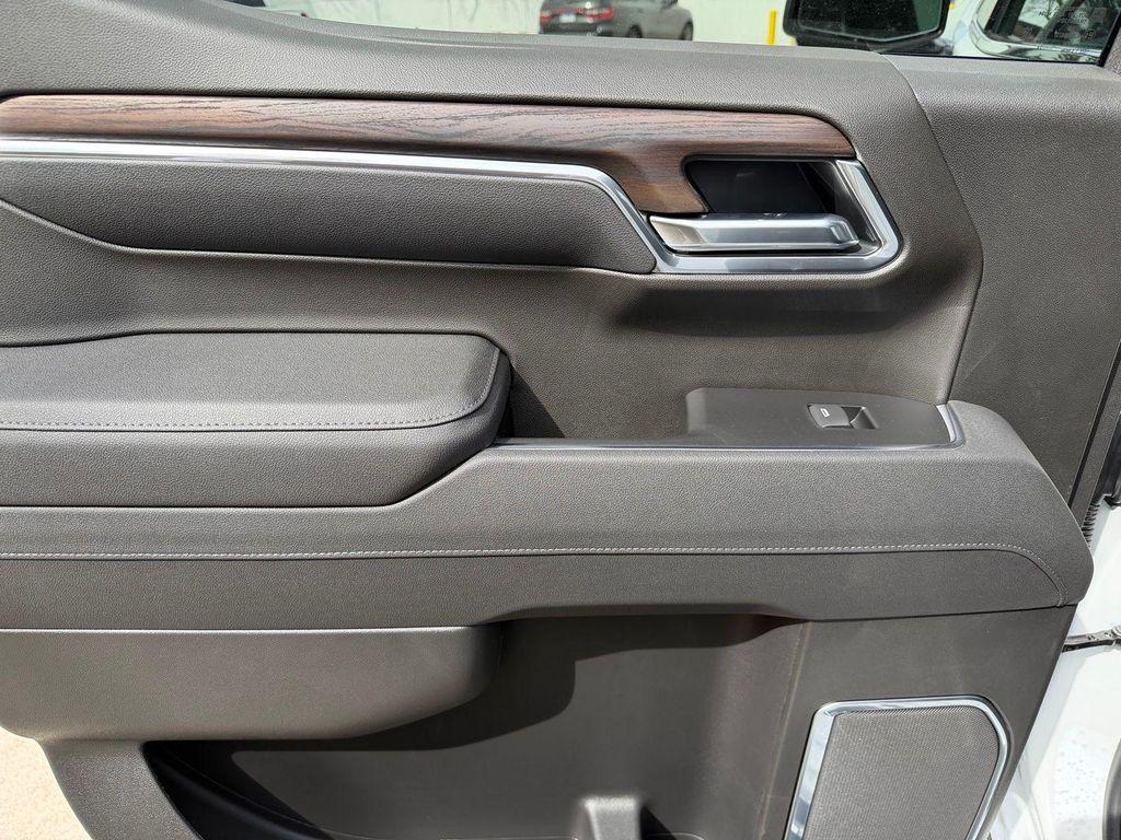 new 2026 GMC Sierra 1500 car, priced at $59,070