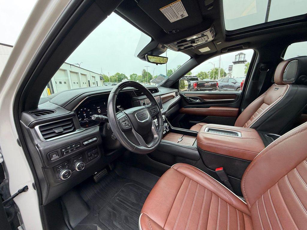 used 2023 GMC Yukon car, priced at $78,000