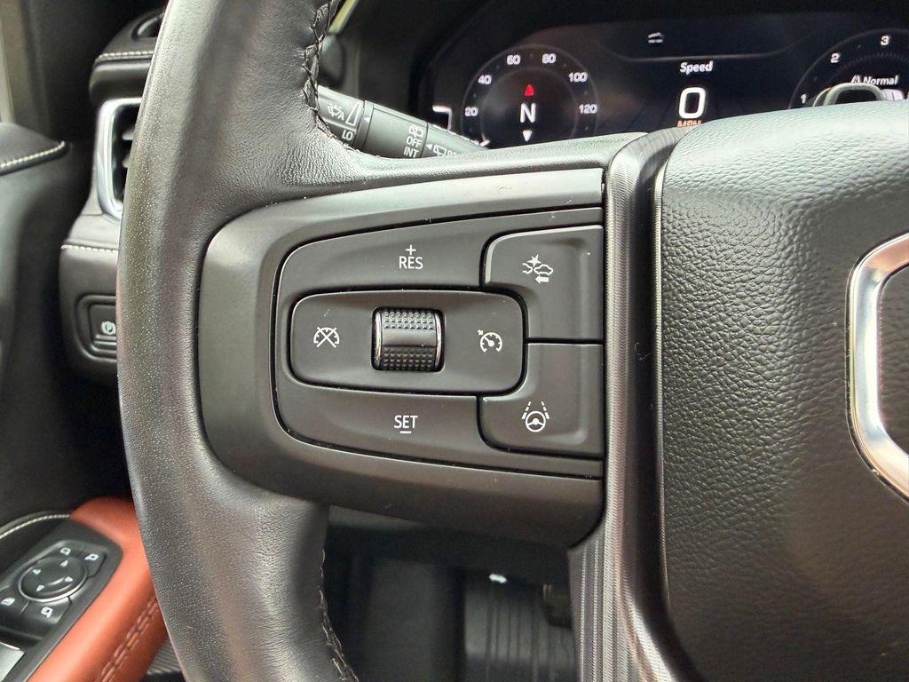 used 2023 GMC Yukon car, priced at $78,000