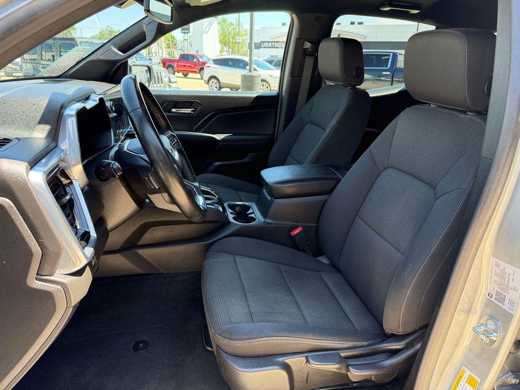 used 2023 GMC Canyon car, priced at $33,200