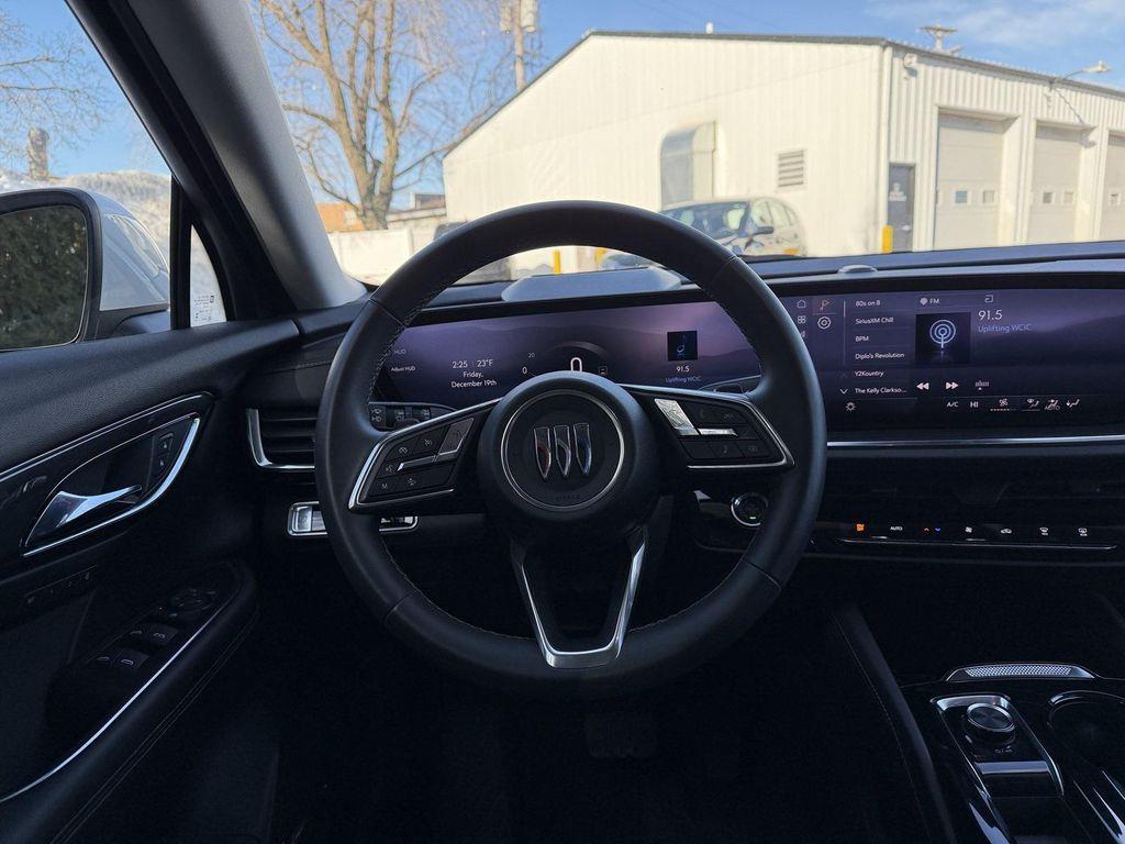 used 2025 Buick Envision car, priced at $26,200