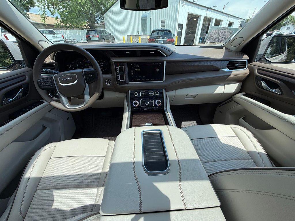 used 2023 GMC Yukon car, priced at $62,260
