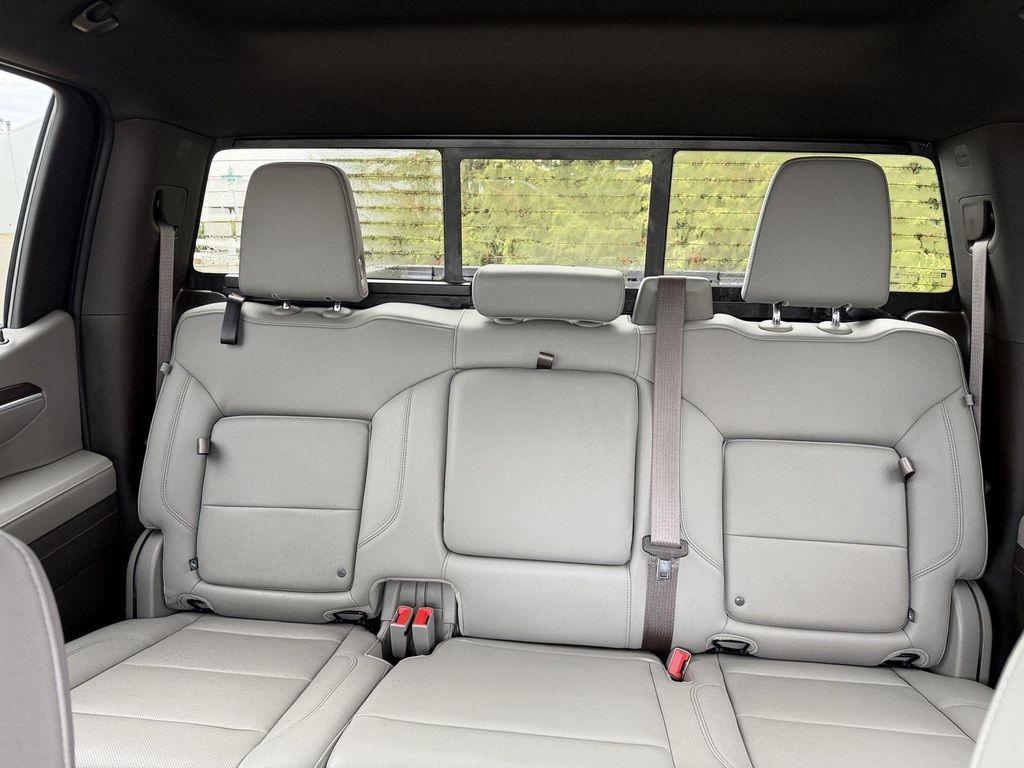 used 2022 GMC Sierra 1500 car, priced at $42,800