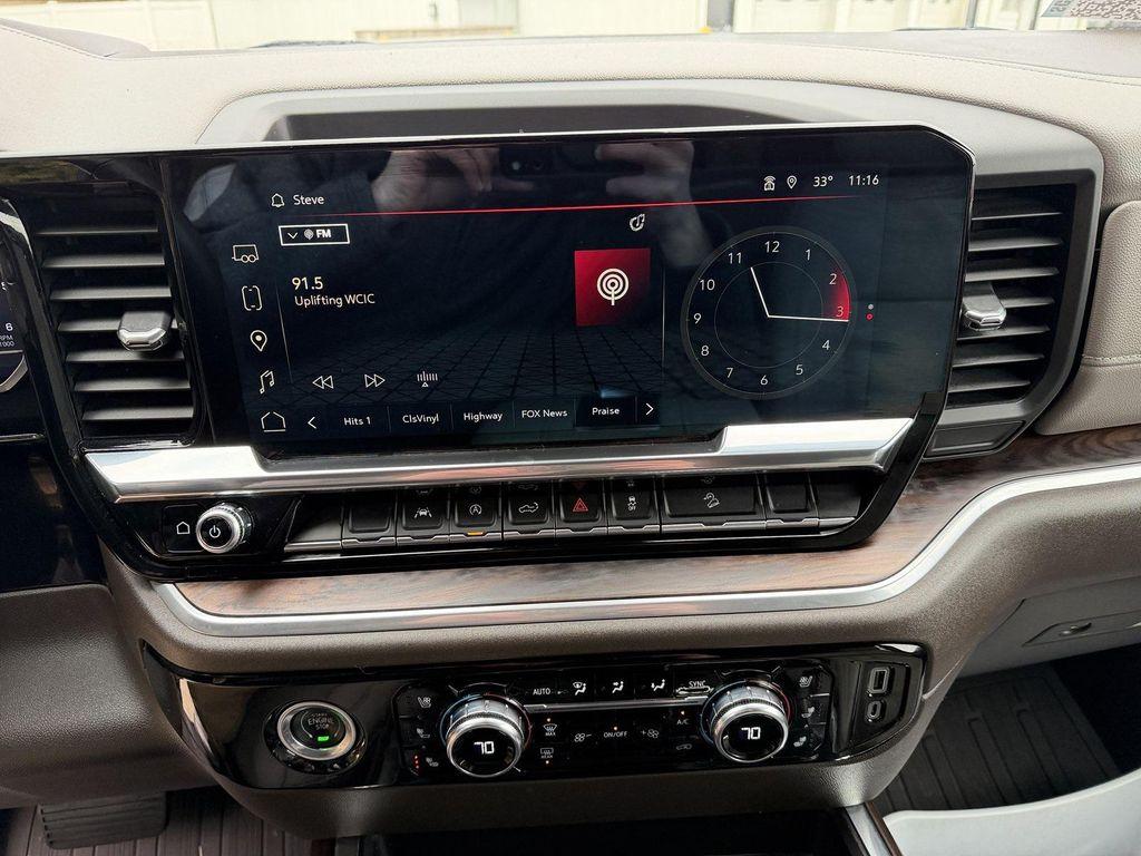 used 2022 GMC Sierra 1500 car, priced at $42,800