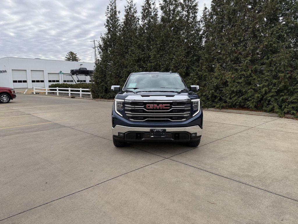 used 2022 GMC Sierra 1500 car, priced at $42,800