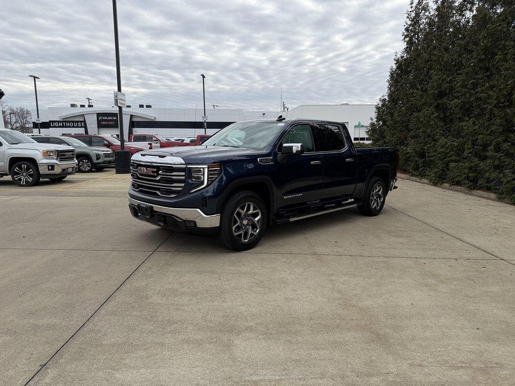used 2022 GMC Sierra 1500 car, priced at $42,800