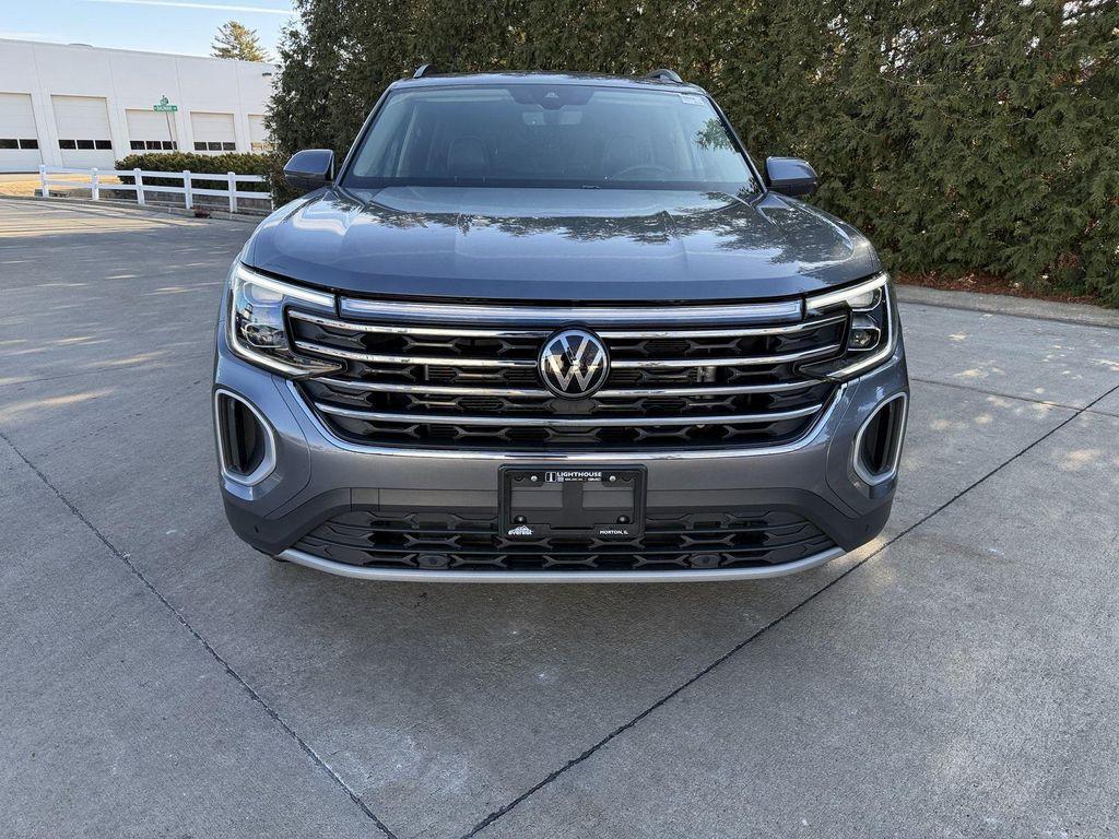 used 2024 Volkswagen Atlas car, priced at $26,960