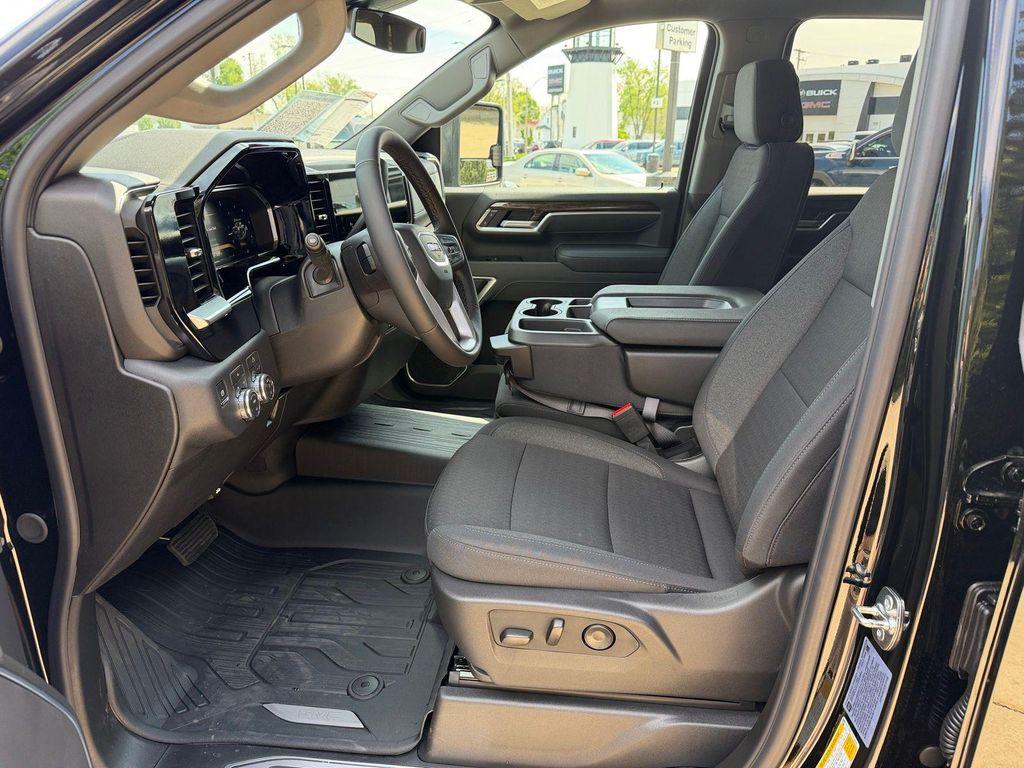 new 2026 GMC Sierra 2500 car, priced at $60,125