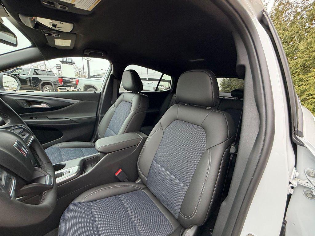 new 2026 Buick Envista car, priced at $26,752