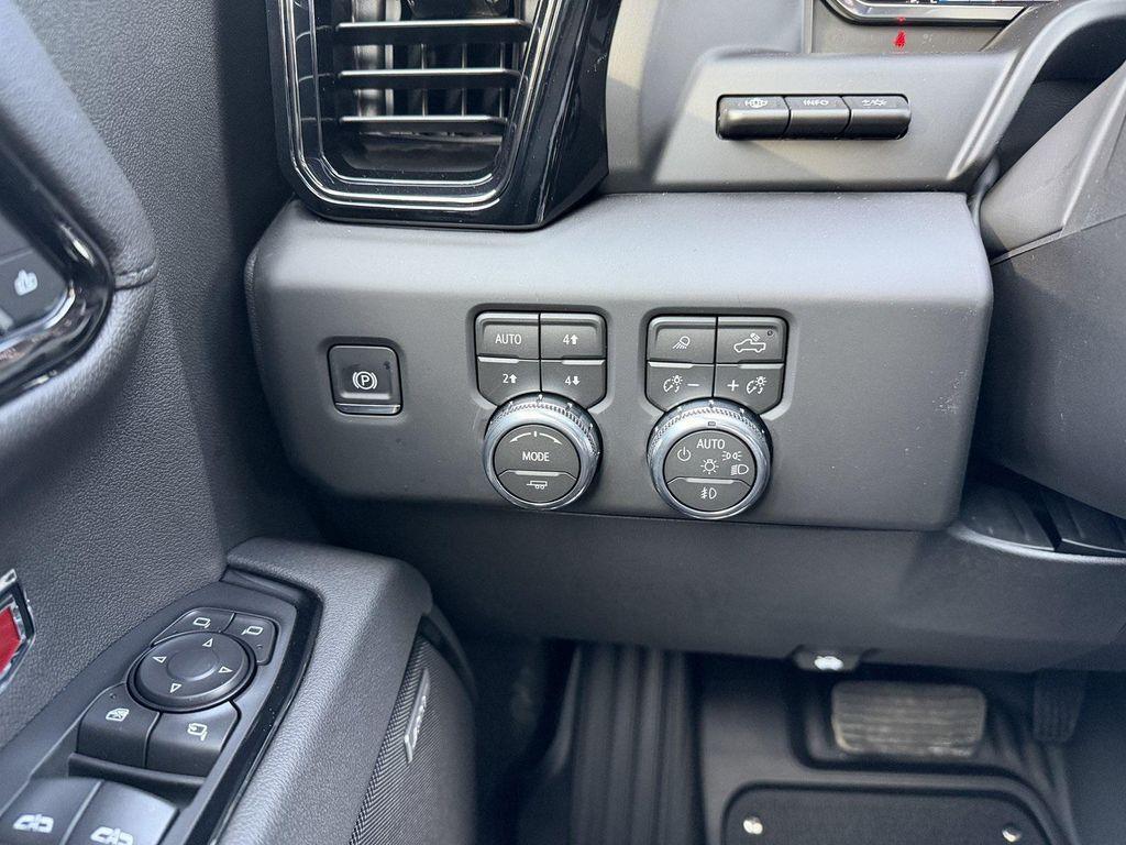 new 2026 GMC Sierra 1500 car, priced at $68,100