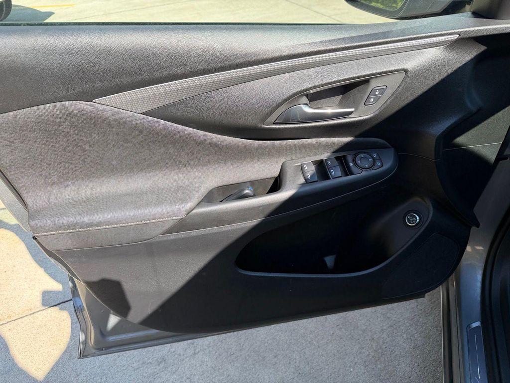 used 2025 Buick Envista car, priced at $27,312