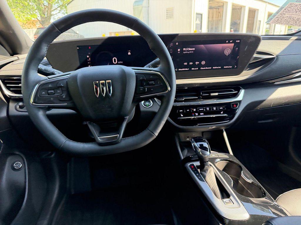 used 2025 Buick Envista car, priced at $27,312