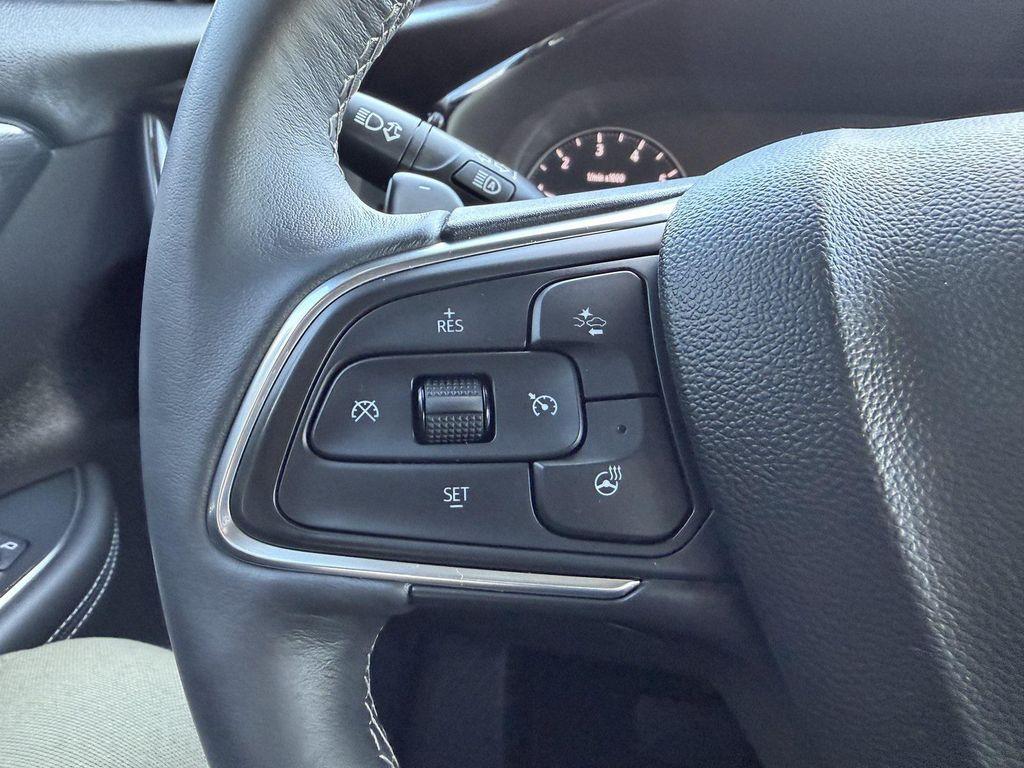 used 2023 Buick Envision car, priced at $25,900