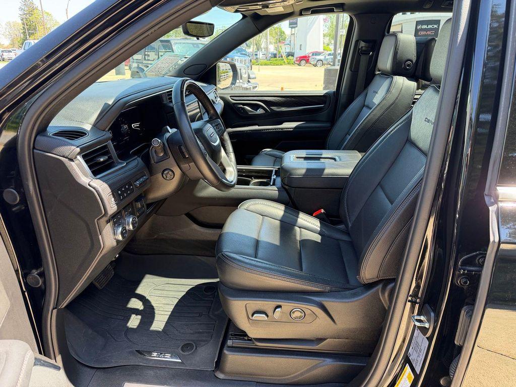 used 2023 GMC Yukon car, priced at $67,900