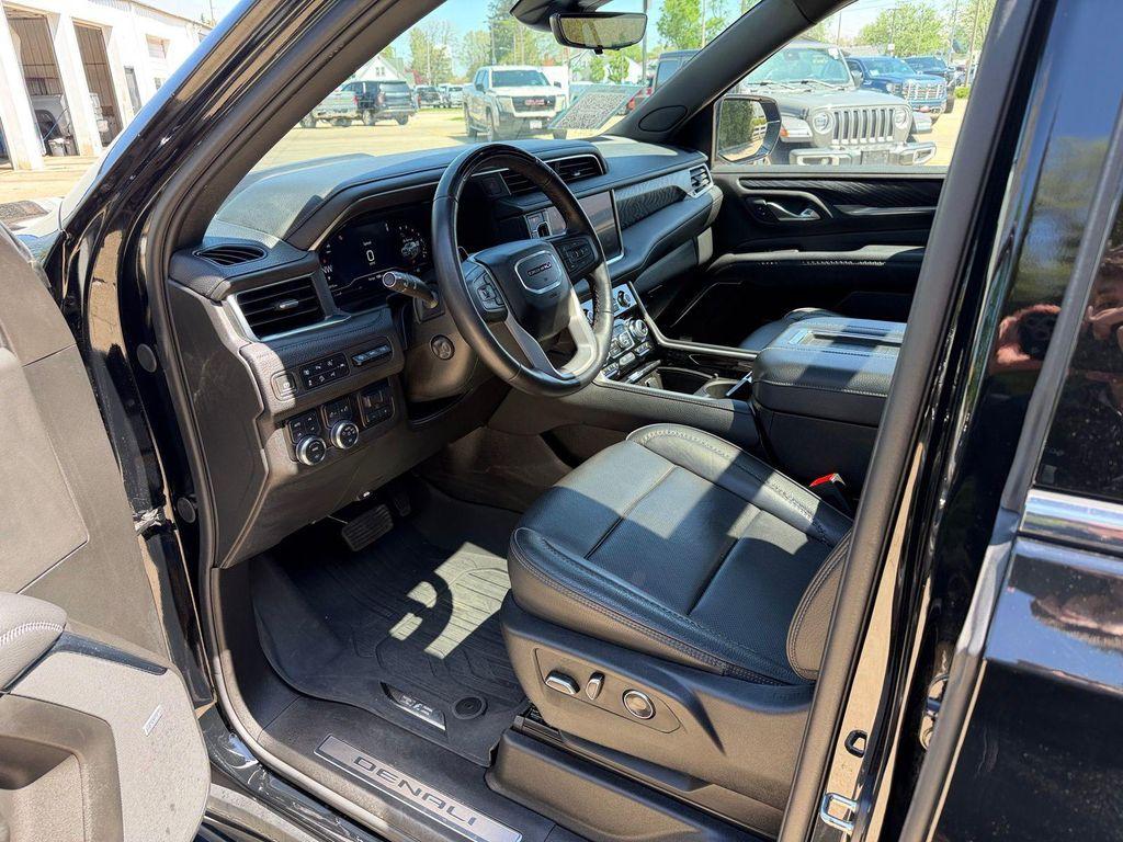 used 2023 GMC Yukon car, priced at $67,900
