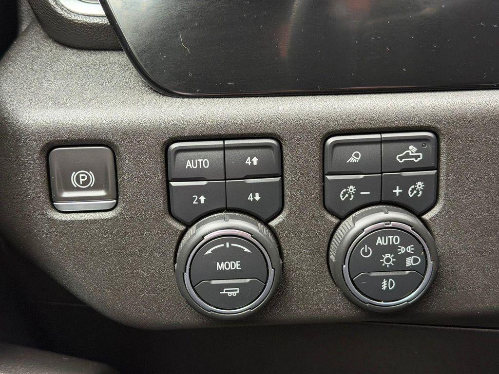 used 2022 Chevrolet Silverado 1500 car, priced at $44,400
