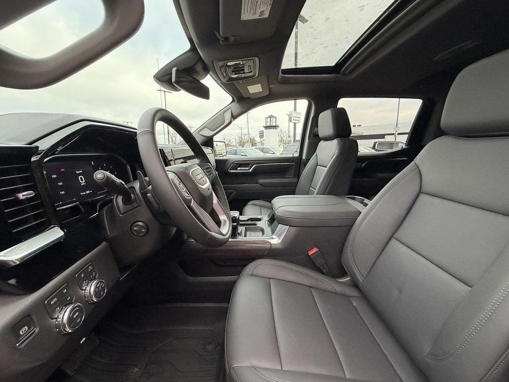 new 2026 GMC Sierra 1500 car, priced at $59,335