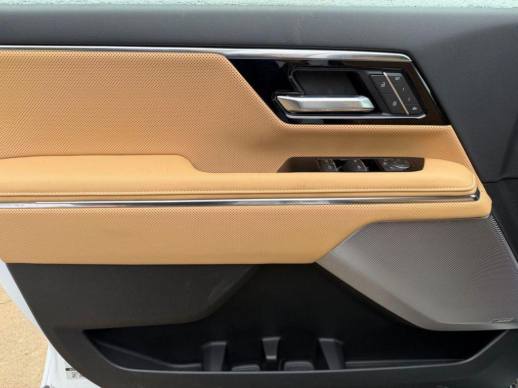 new 2026 GMC Sierra 1500 car, priced at $69,195