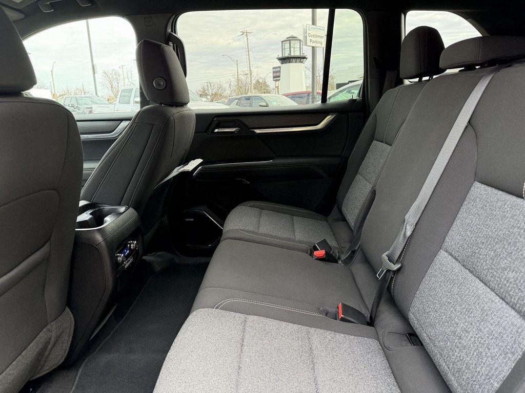 used 2025 GMC Acadia car, priced at $34,900