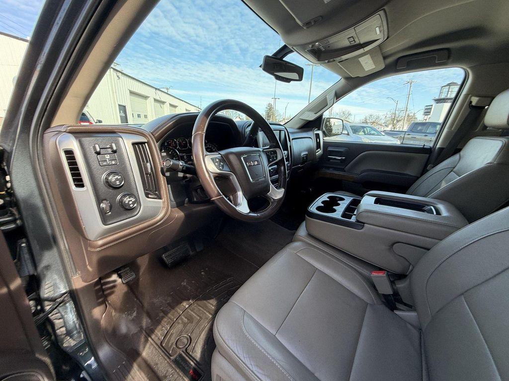 used 2017 GMC Sierra 1500 car, priced at $27,900