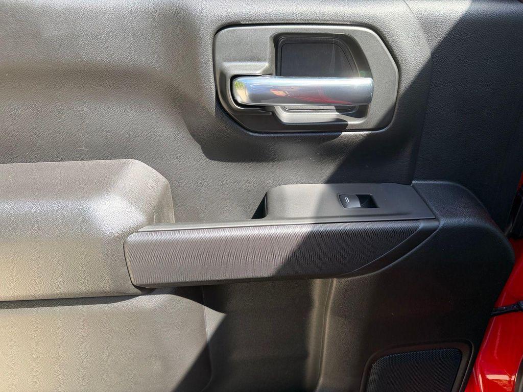 new 2026 GMC Sierra 1500 car, priced at $51,212