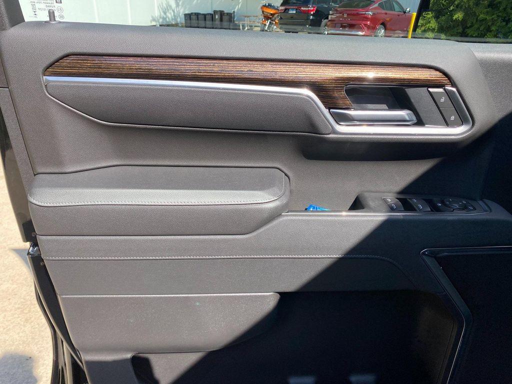 new 2026 GMC Sierra 1500 car, priced at $52,772