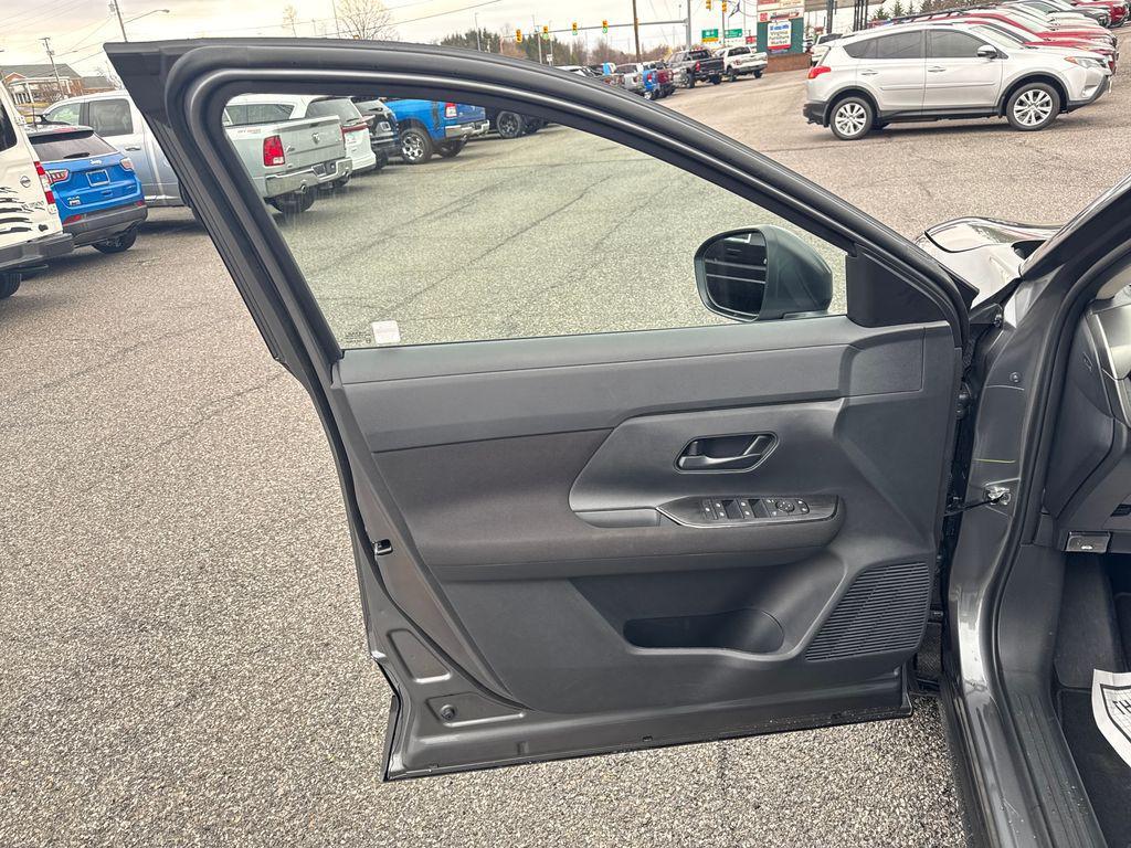 new 2026 Nissan Kicks car, priced at $23,962