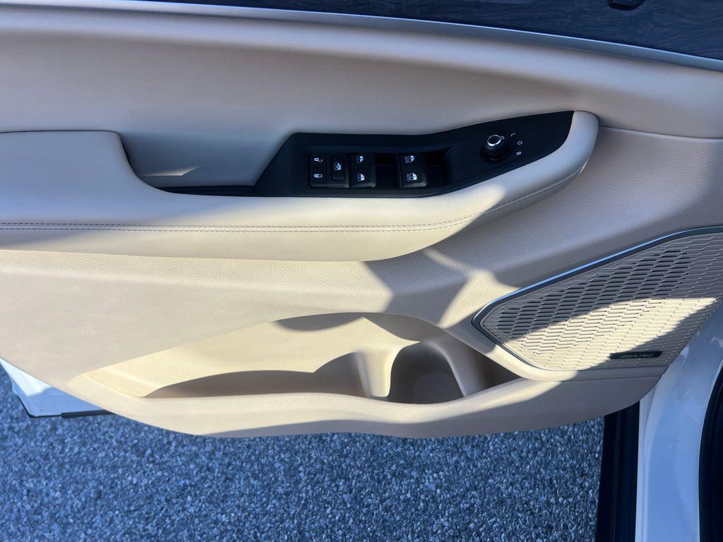 used 2022 Jeep Grand Cherokee L car, priced at $30,987