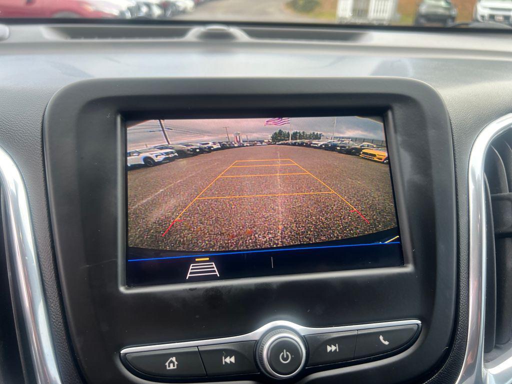 used 2021 Chevrolet Equinox car, priced at $14,169