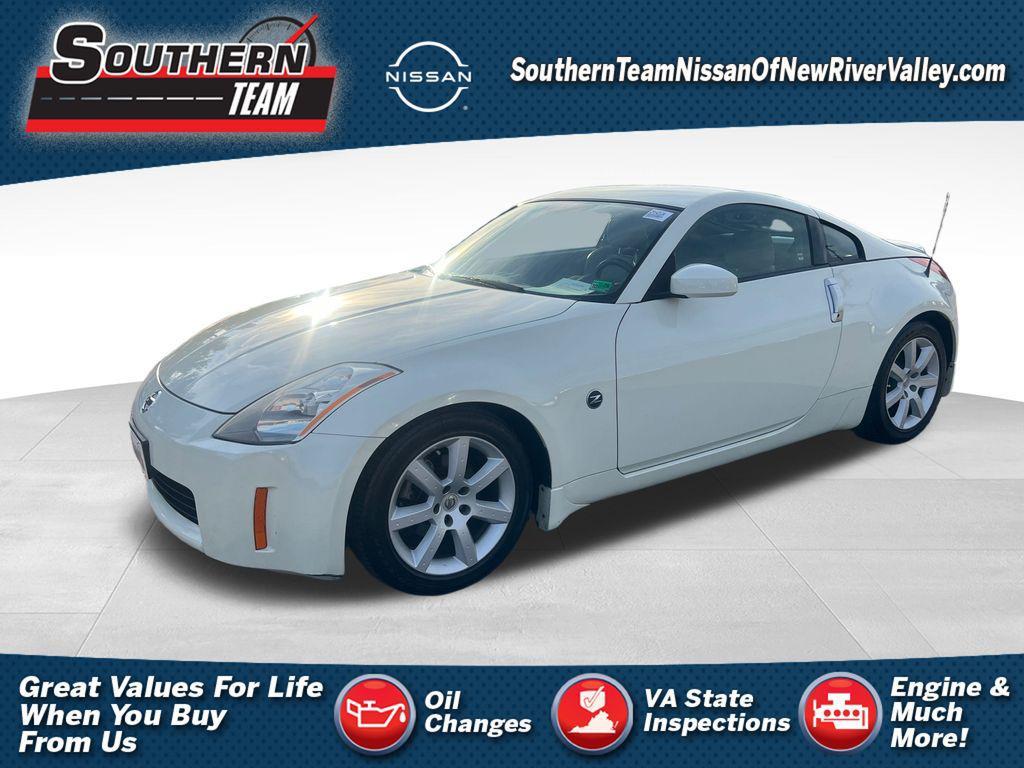 used 2004 Nissan 350Z car, priced at $11,987