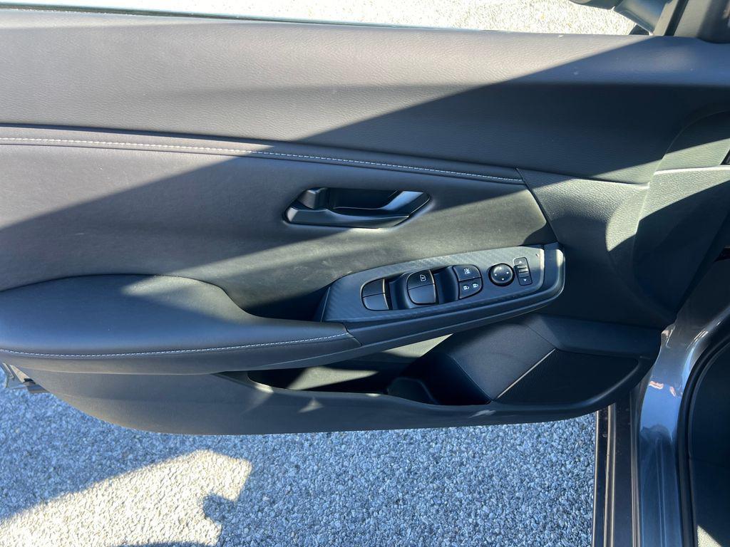 new 2025 Nissan Sentra car, priced at $19,936