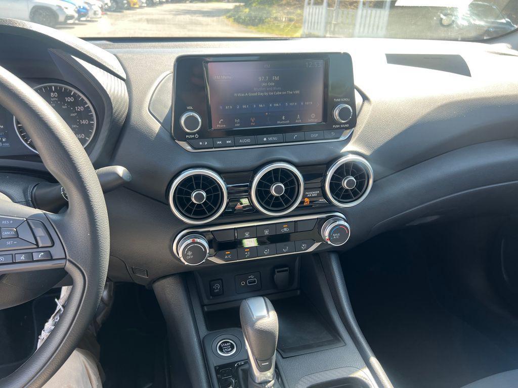 new 2025 Nissan Sentra car, priced at $20,281