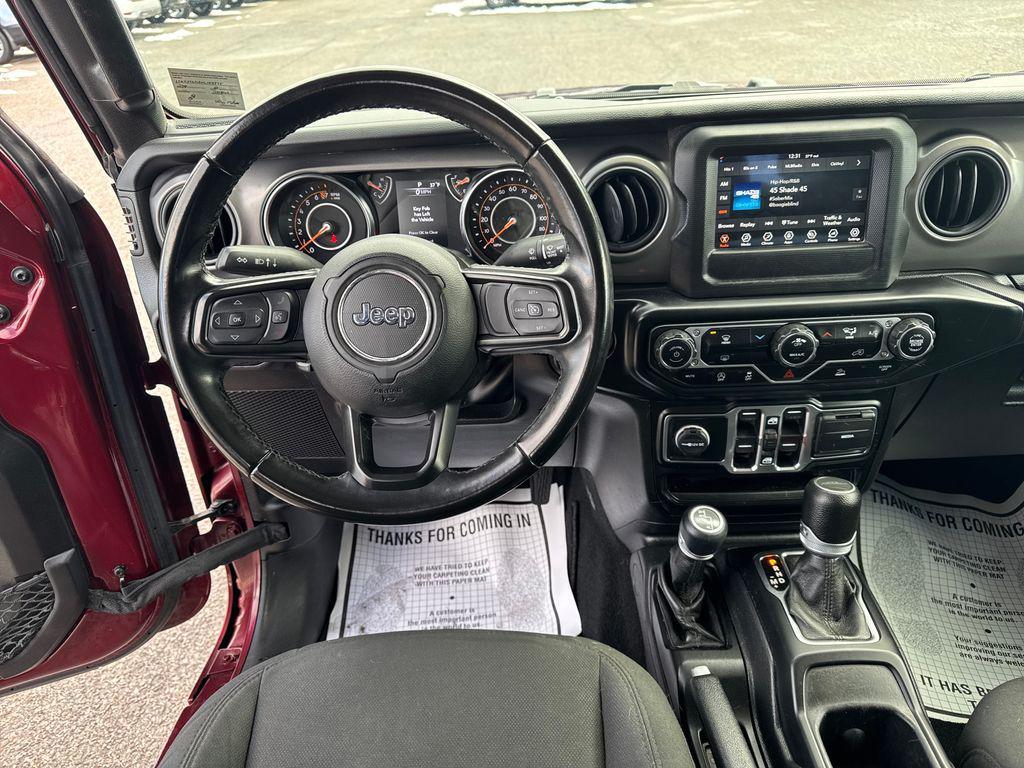 used 2022 Jeep Gladiator car, priced at $28,491
