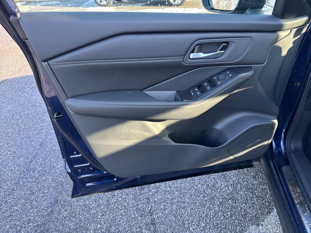 new 2026 Nissan Rogue car, priced at $30,980