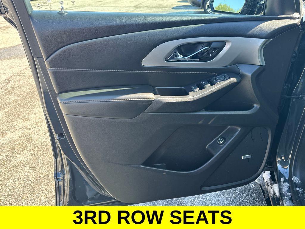 used 2021 Chevrolet Traverse car, priced at $20,498