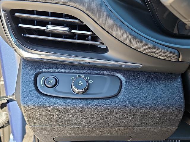 new 2026 Buick Envista car, priced at $26,090