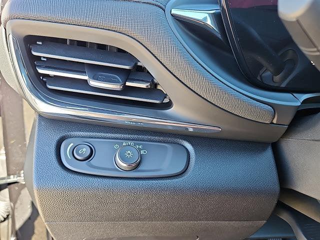 new 2026 Buick Envista car, priced at $26,685