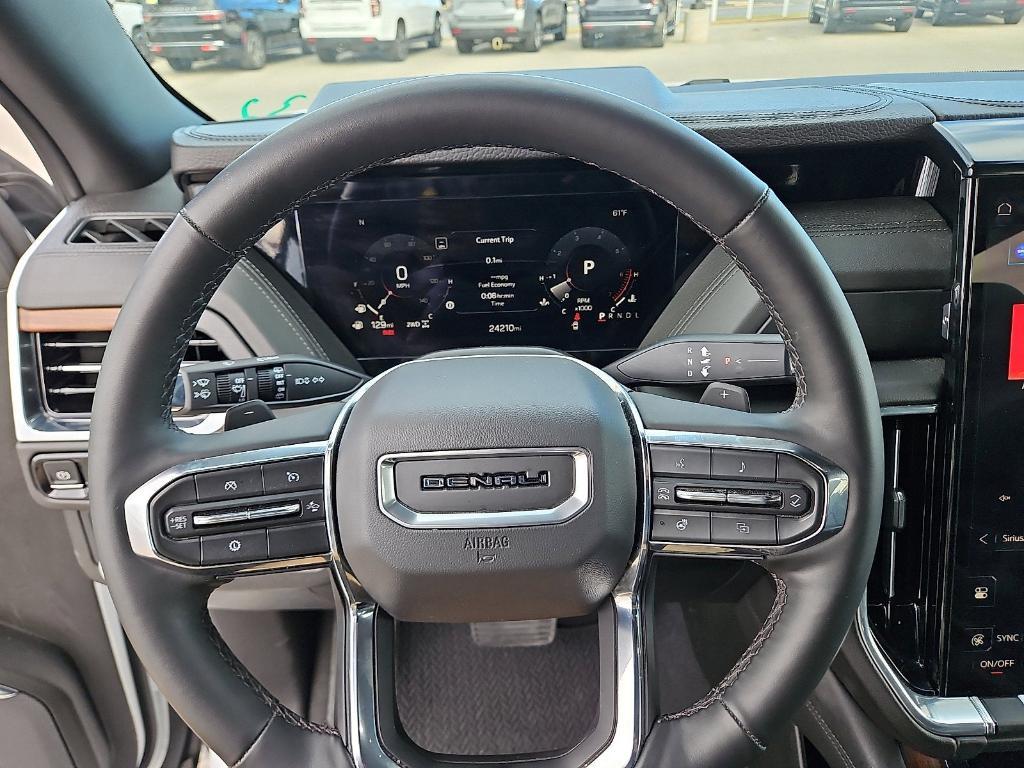 used 2025 GMC Yukon car, priced at $73,988