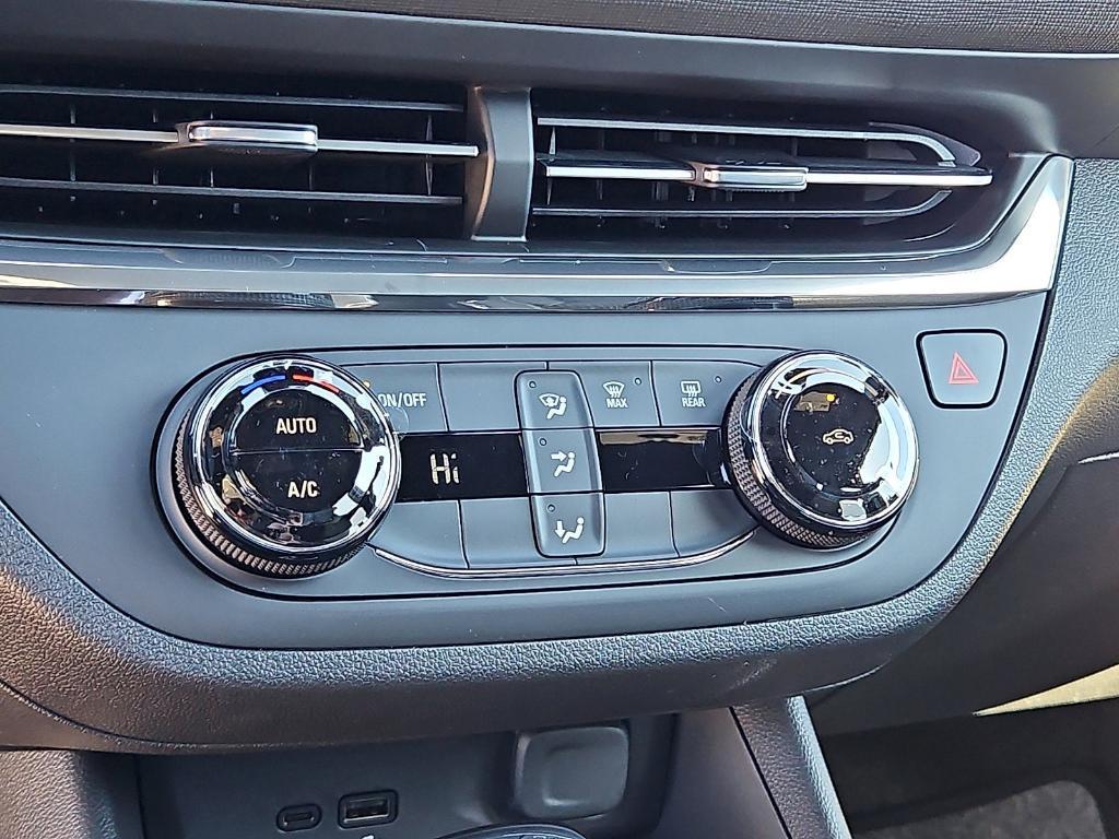 new 2026 Buick Envista car, priced at $26,335