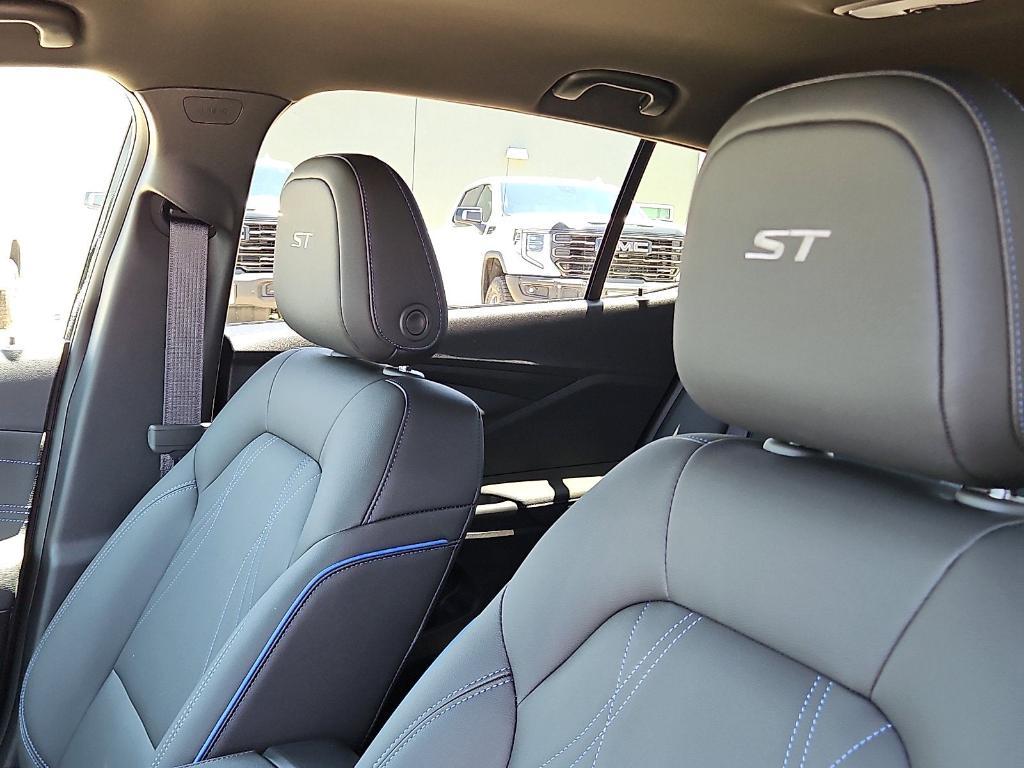 new 2026 Buick Envista car, priced at $30,750