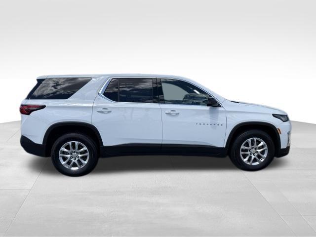 used 2023 Chevrolet Traverse car, priced at $27,196
